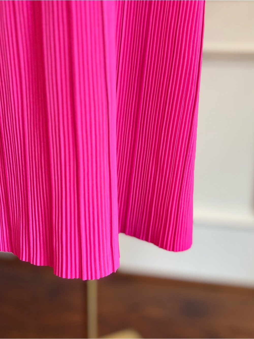 a new day Hot Pink Halter Pleated Midi Dress Sz XS - Picture 6 of 7